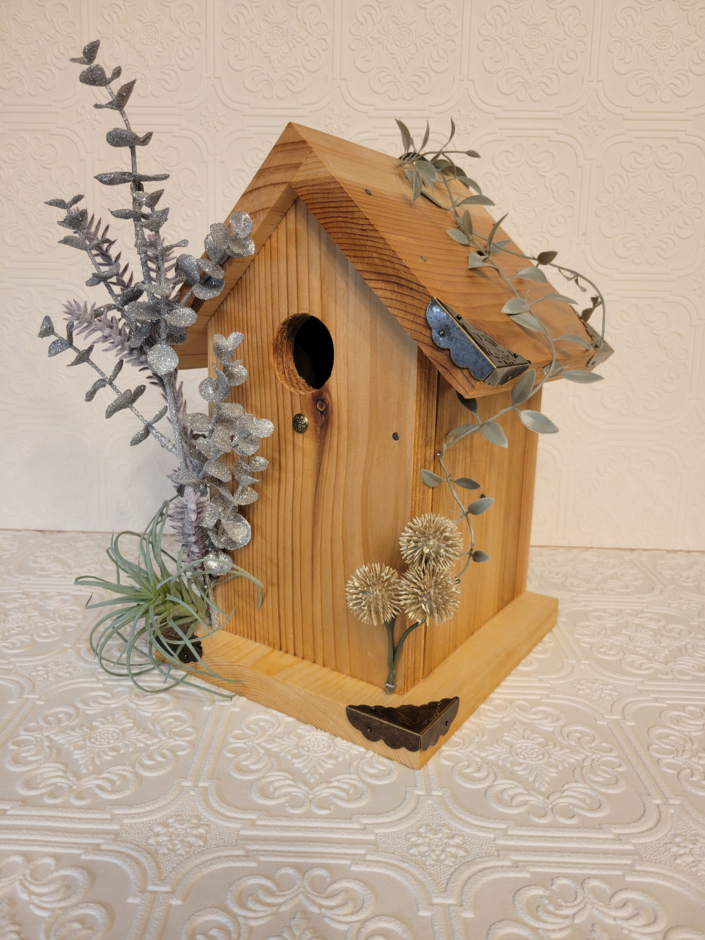 Decorative Birdhouse (Functional)