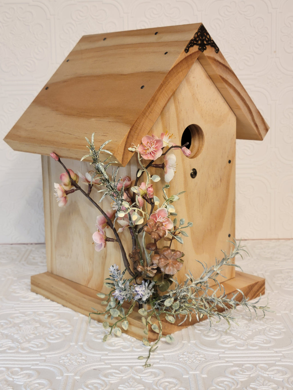 Decorative Birdhouse (Functional)