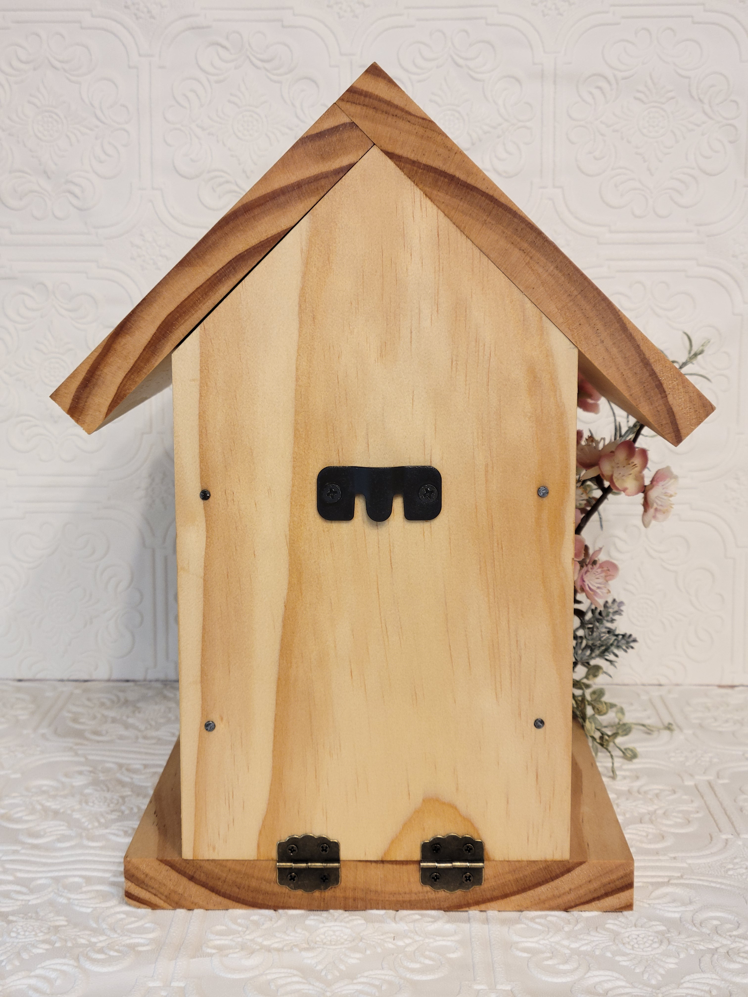 Decorative Birdhouse (Functional)
